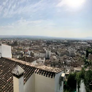 https://apartamentos-turisticos-torre-de-la-vela-granada.es-andalucia.com